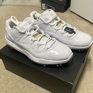 Air Jordan 11 Low Golf 'Metallic Gold'